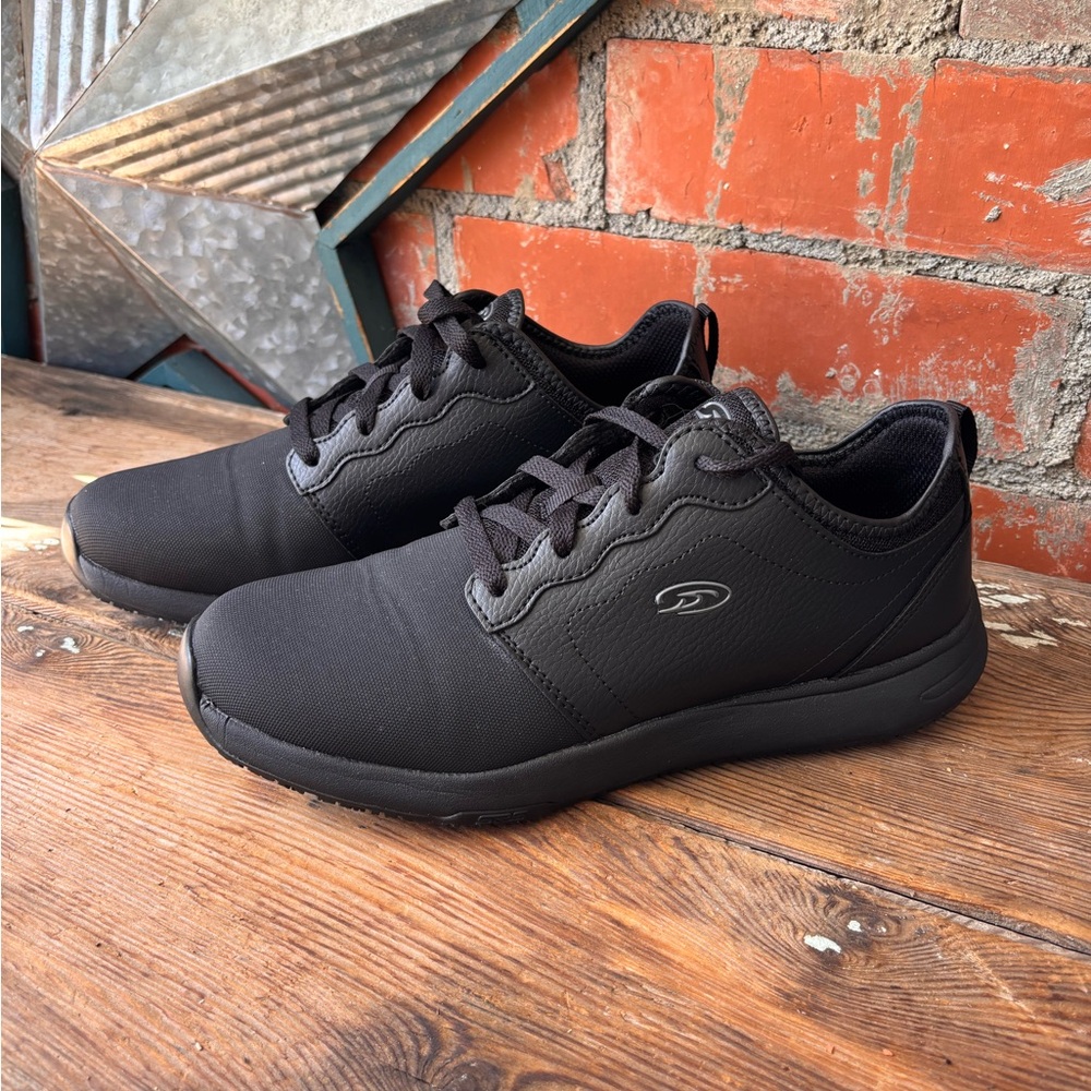 Women's Black Athletic Sneakers - Unbranded